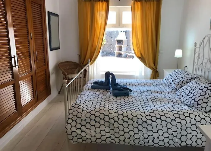 Blackrock Blancas Playa Blanca (Lanzarote)